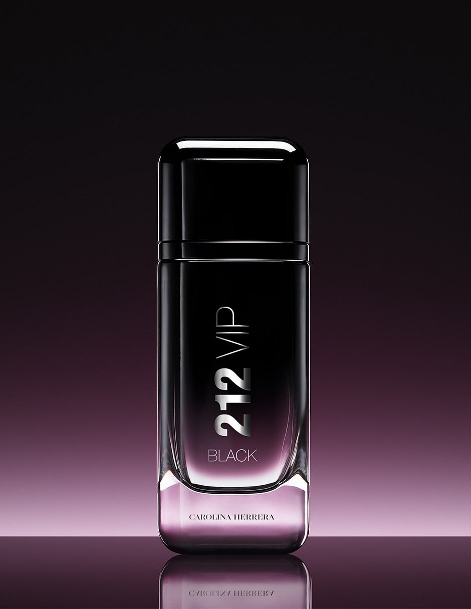Kit Eau de parfum 212 VIP Black para hombre 4